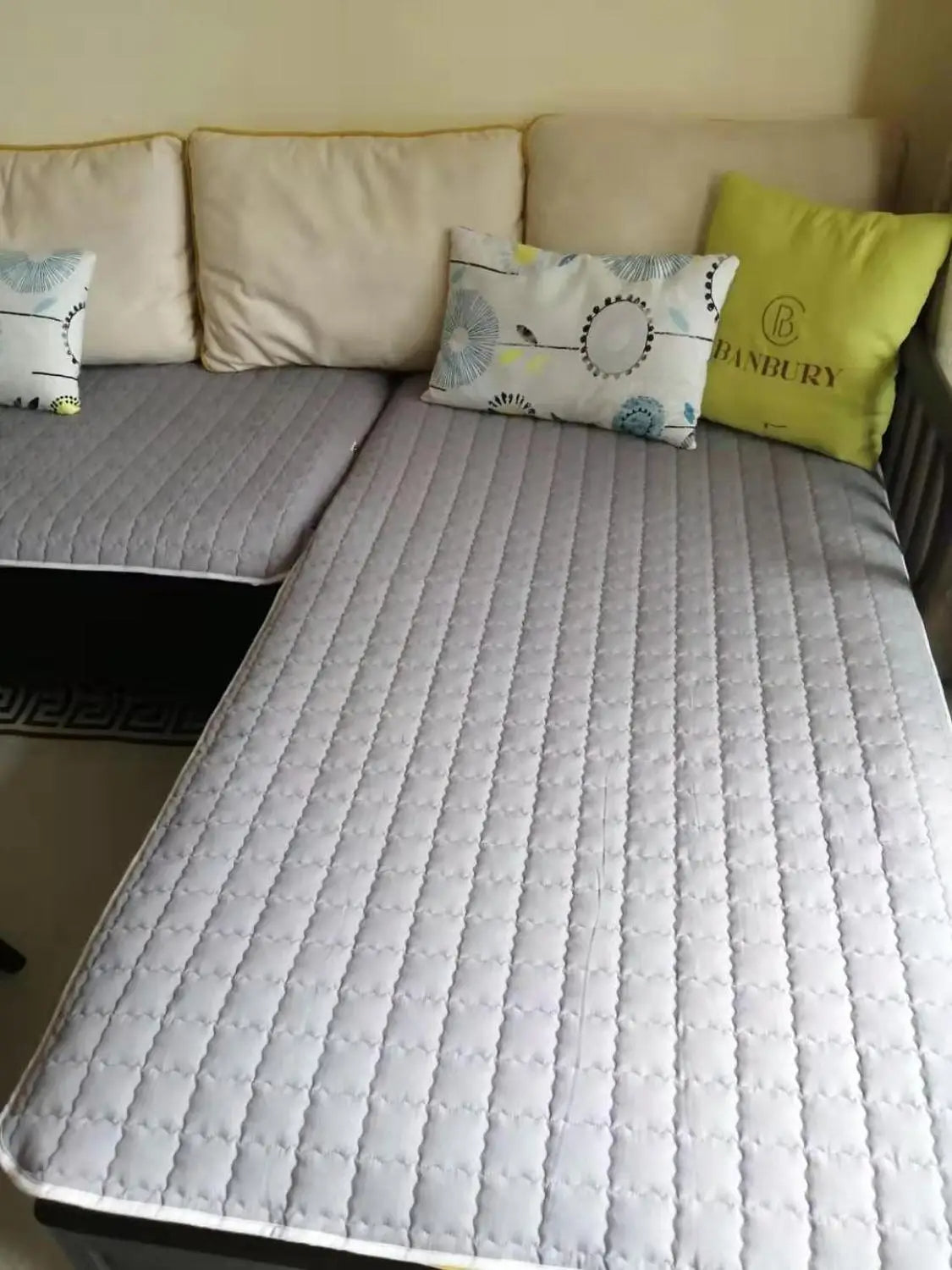 EARTH PLUSH – The Stylish, Versatile, Grounding Throw
