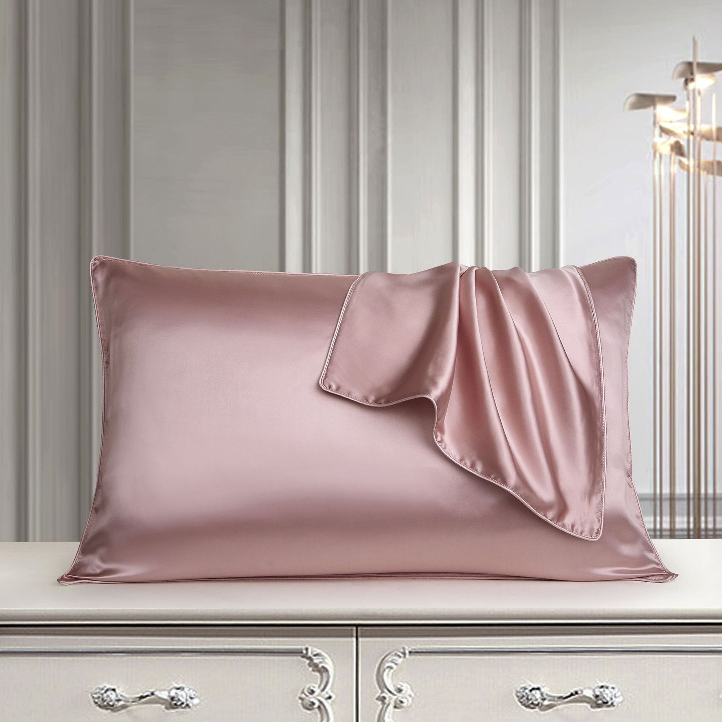 SILK CLOUD™ – 100% Mulberry Silk Pillowcase for Skin, Hair & Beauty Sleep