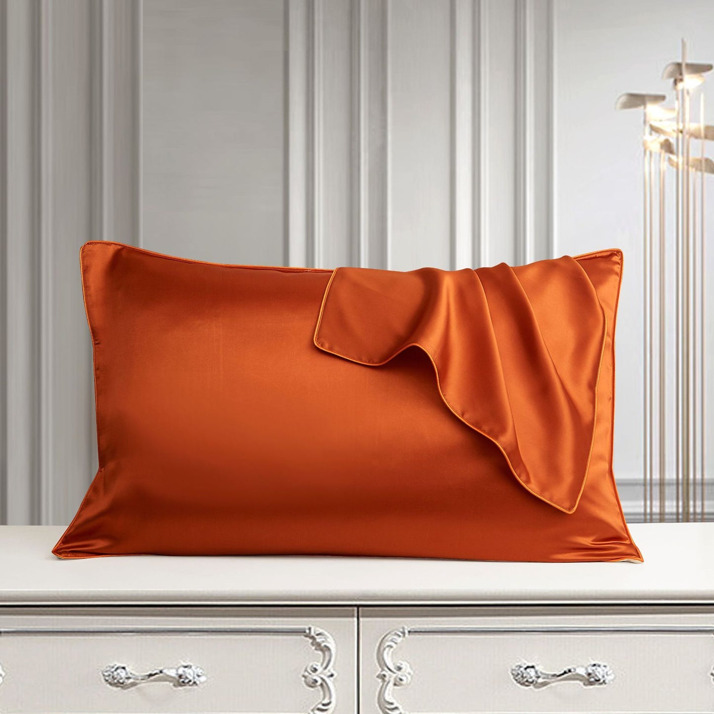 SILK CLOUD™ – 100% Mulberry Silk Pillowcase for Skin, Hair & Beauty Sleep