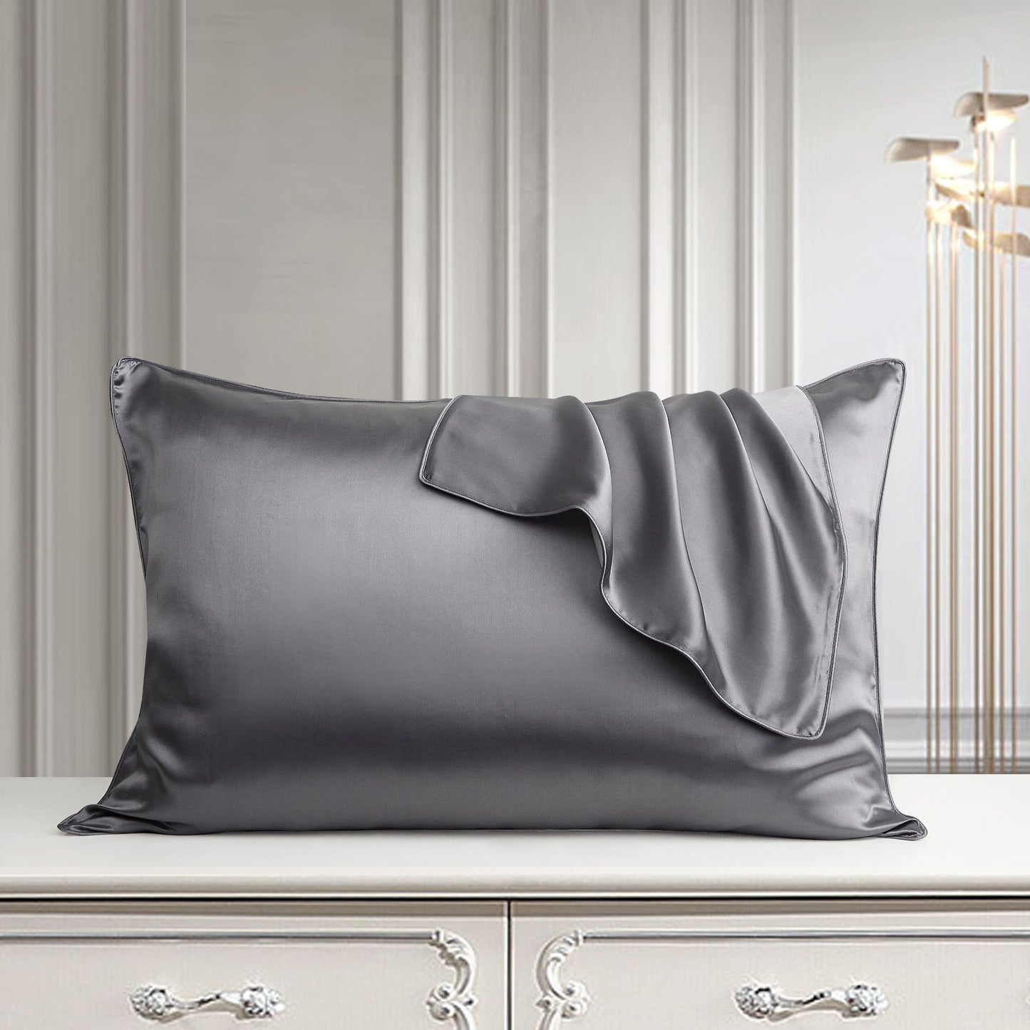 SILK CLOUD™ – 100% Mulberry Silk Pillowcase for Skin, Hair & Beauty Sleep