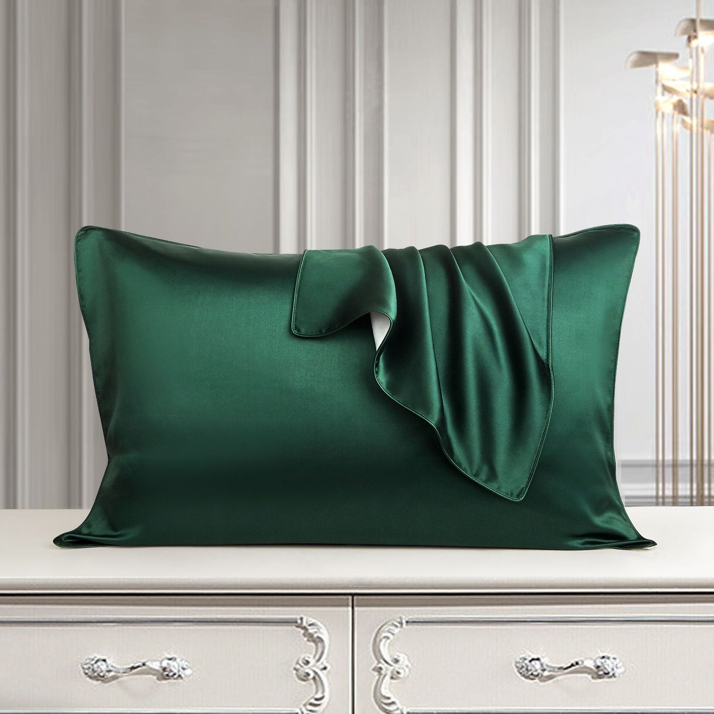 SILK CLOUD™ – 100% Mulberry Silk Pillowcase for Skin, Hair & Beauty Sleep
