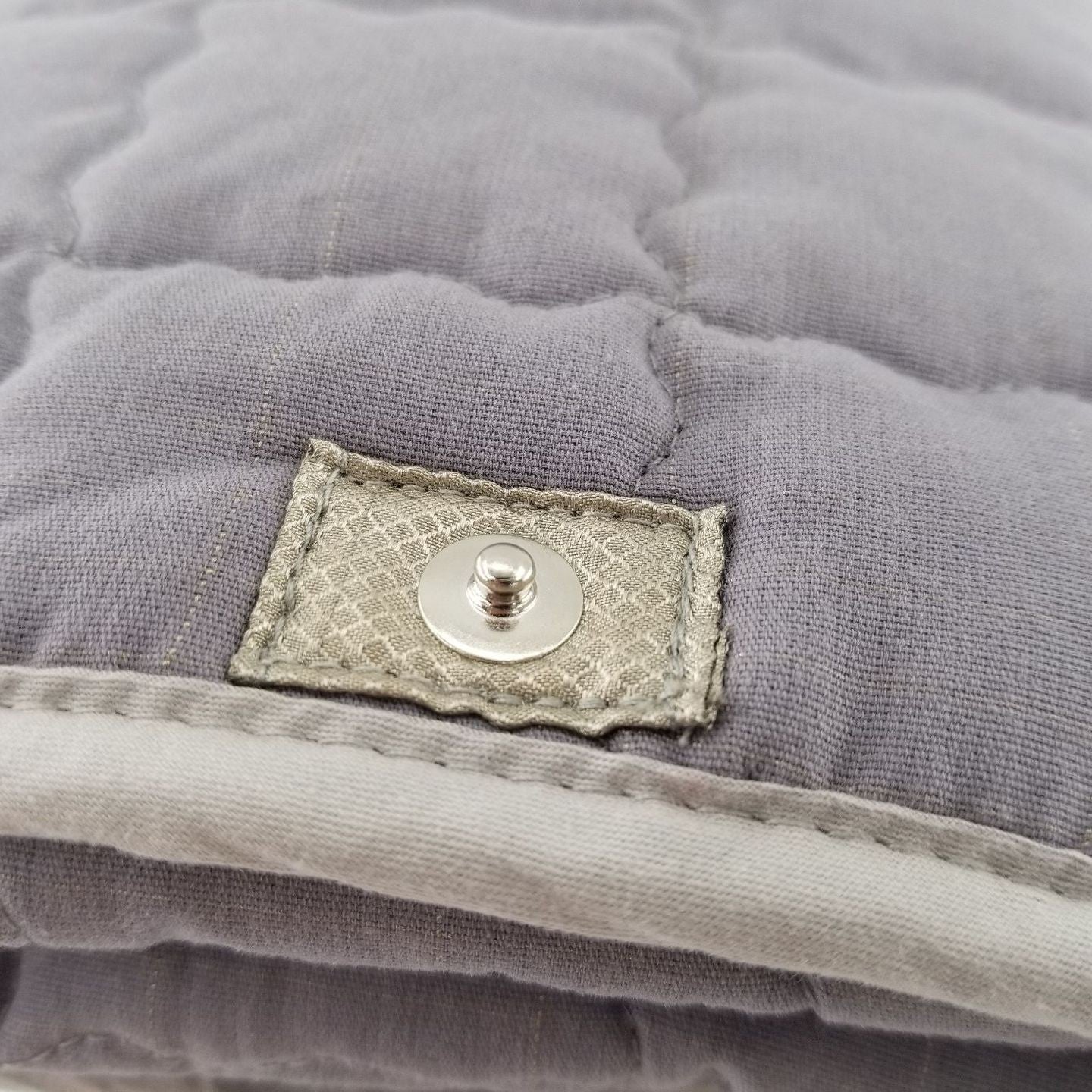 EARTH PLUSH – The Stylish, Versatile, Grounding Throw