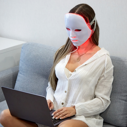 GLOW MASK  7-Colour Photon Therapy Facial Mask
