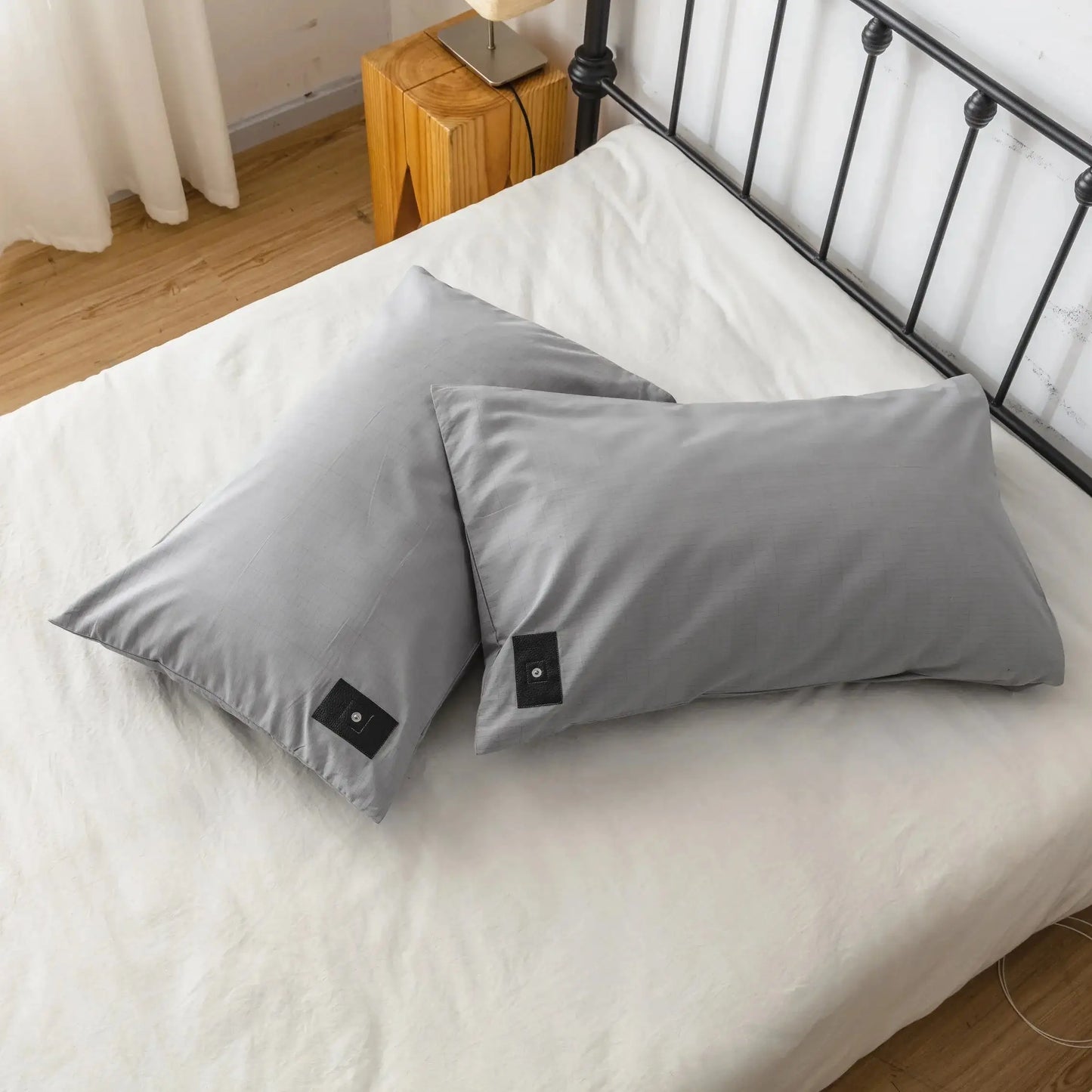 EARTH CLOUD™ Grounding Pillowcase Grey/White 2pc